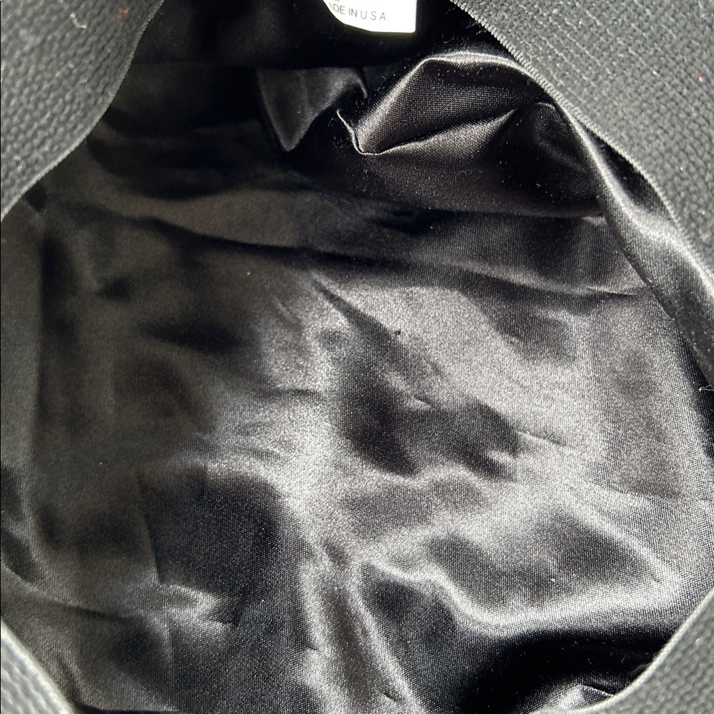 NEW YORK HAT COMPANY Classic Black Wool Newsboy Cap. One Size. 100% Wool. - Picture 7 of 11
